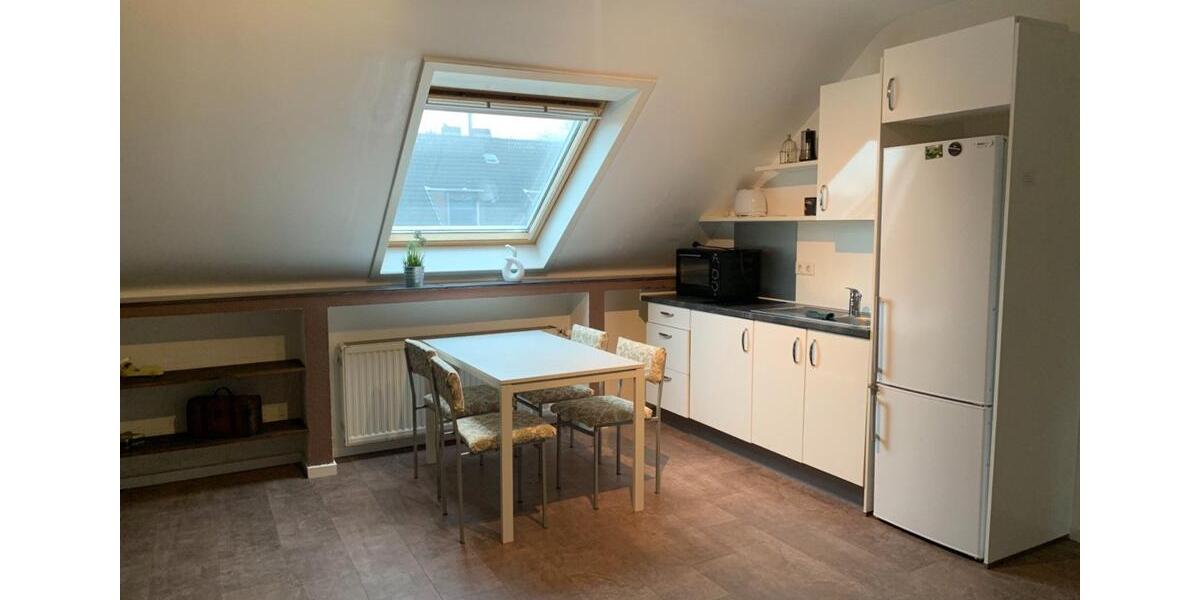 Moblierte Dachgeschosswohnung ab September 2026 zu vermieten 2 zimmer