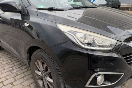 Hyundai ix35 299.000 km 3.750 &euro; wuppertal 42285