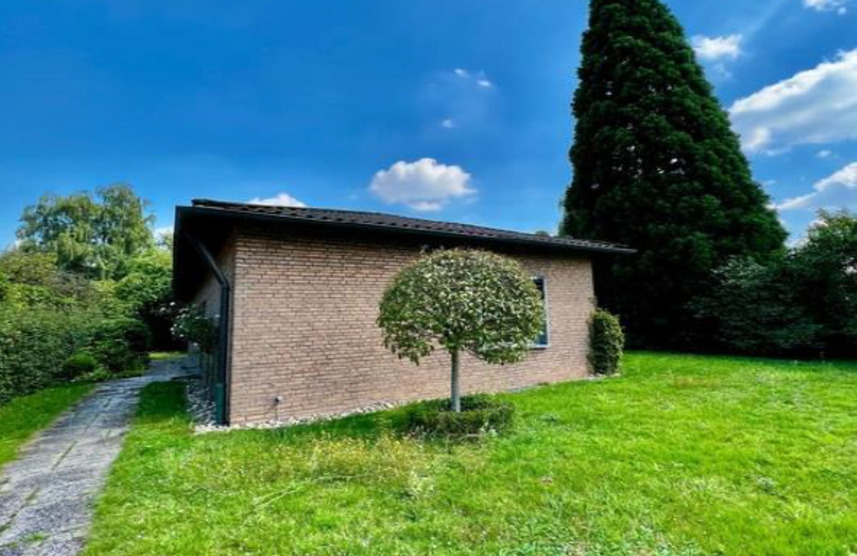 VERBERGFreistehendes Einfamilienhaus mit AusbaureserveTOP Lage