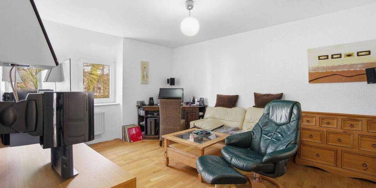 Mehrfamilienhaus, Wohnhaus Solingen Solingen-Mitte - 6 Zimmer, 156 m&sup2;, 449.000&euro; | Angebot:26887639