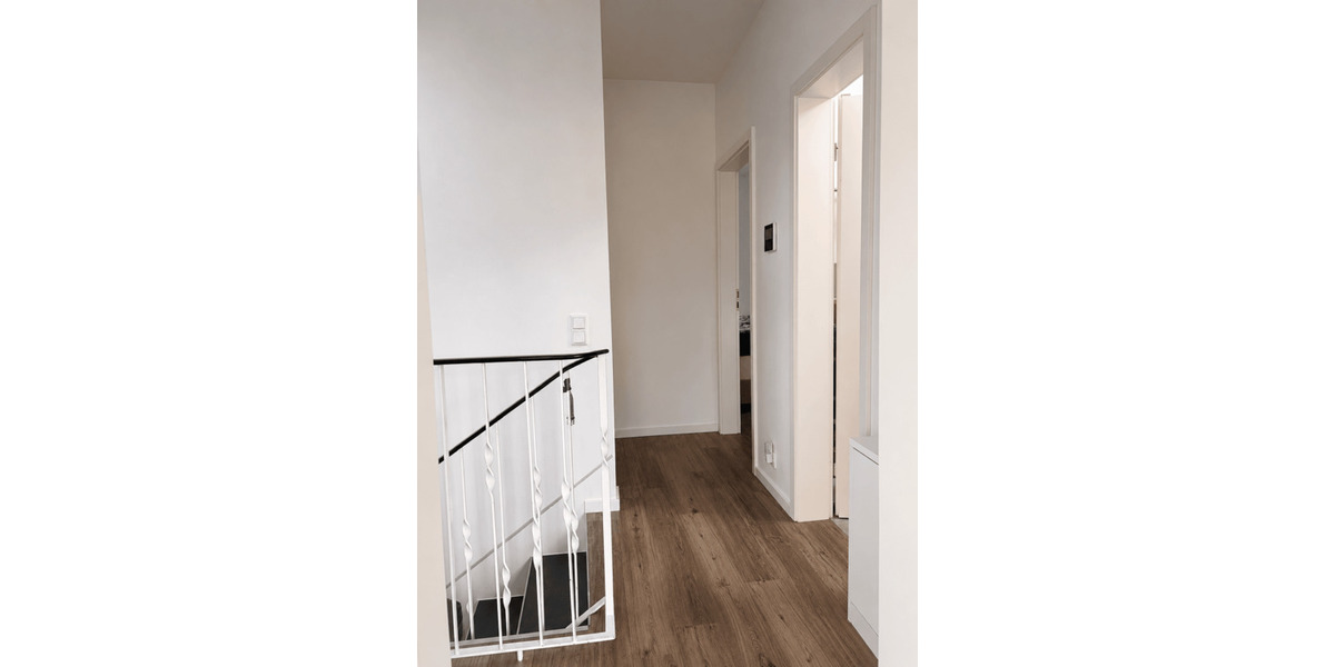 Reihenmittelhaus Neuss Rosellen - 4 Zimmer, 122 m&sup2;, 695.000&euro; | Angebot:26863332