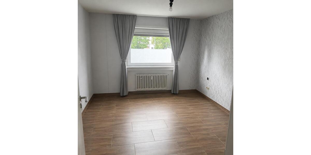 Erdgeschoßwohnung Mönchengladbach Nord - 4 Zimmer, 89 m&sup2;, 239.000&euro; | Angebot:26579277