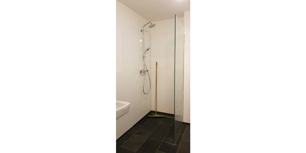 Etagenwohnung Düsseldorf Stadtbezirk 6 - 2 Zimmer, 80 m&sup2;, 1.200&euro; | Angebot:26413512