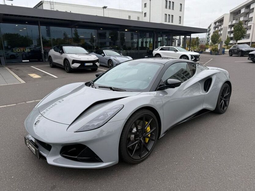 Lotus Emira 6.074 km 107.980 € Köln 50829