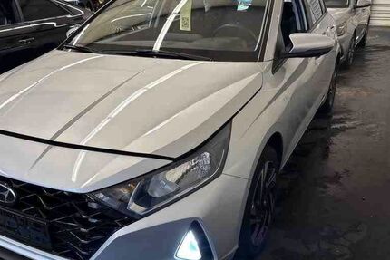 Hyundai i20 71.885 km 16.829 € Hilden 40721