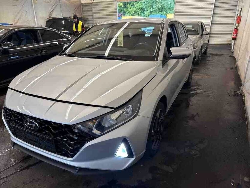 Hyundai i20 71.885 km 16.829 € Hilden 40721