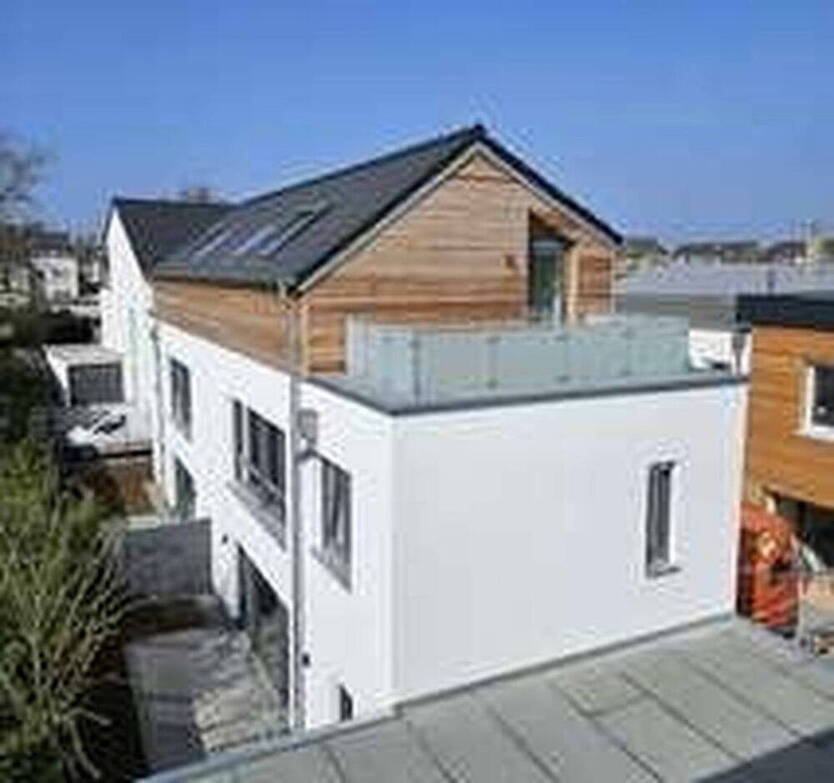 Architektenhaus (DHH) in der Moerser Innenstadt!