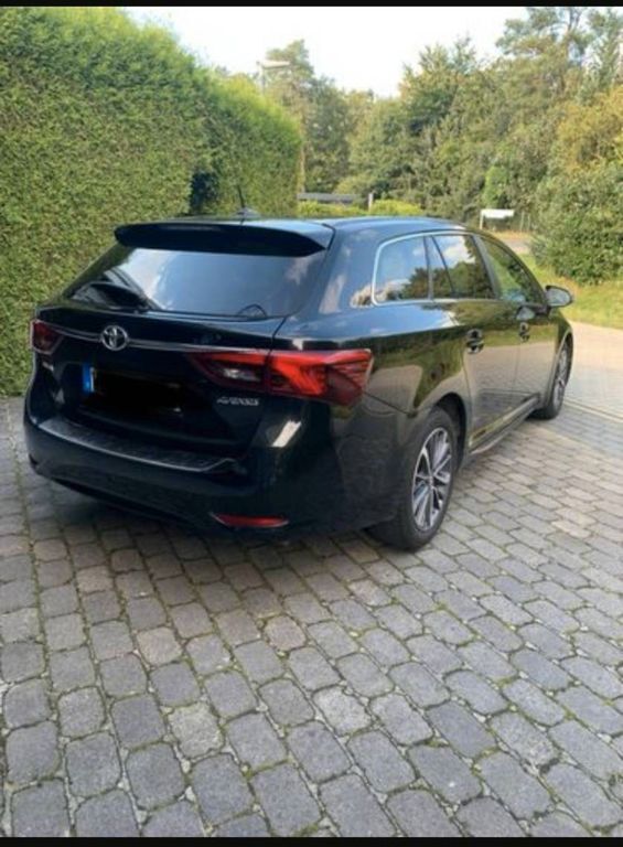 Avensis