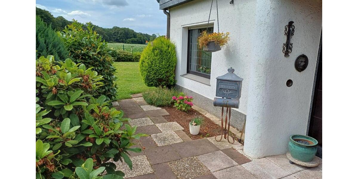 Doppelhaushälfte Mönchengladbach West - 4 Zimmer, 78 m&sup2;, 300.000&euro; | Angebot:27038009