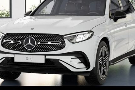 Mercedes-Benz GLC 200 9.900 km 59.690 &euro; Duisburg 47138