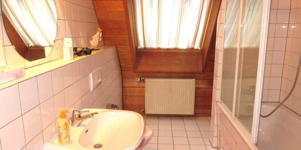 Einfamilienhaus Krefeld Verberg - 5 Zimmer, 171 m&sup2;, 495.000&euro; | Angebot:25879486