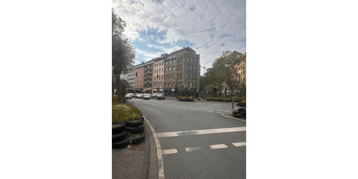 Garagen / Stellplätze Düsseldorf Pempelfort - 2.500&euro; | Angebot:26511457