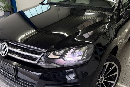 VW Touareg 153.705 km 17.980 € Köln 50829