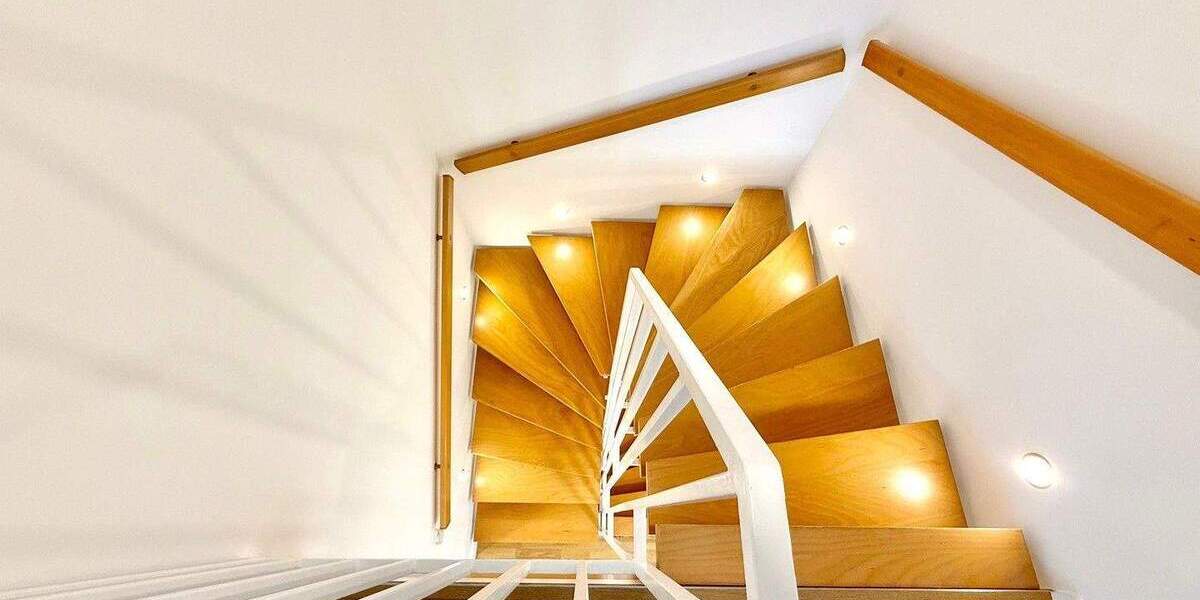 Doppelhaushälfte Düsseldorf Kaiserswerth - 8 Zimmer, 213 m&sup2;, 1.570.000&euro; | Angebot:25728281