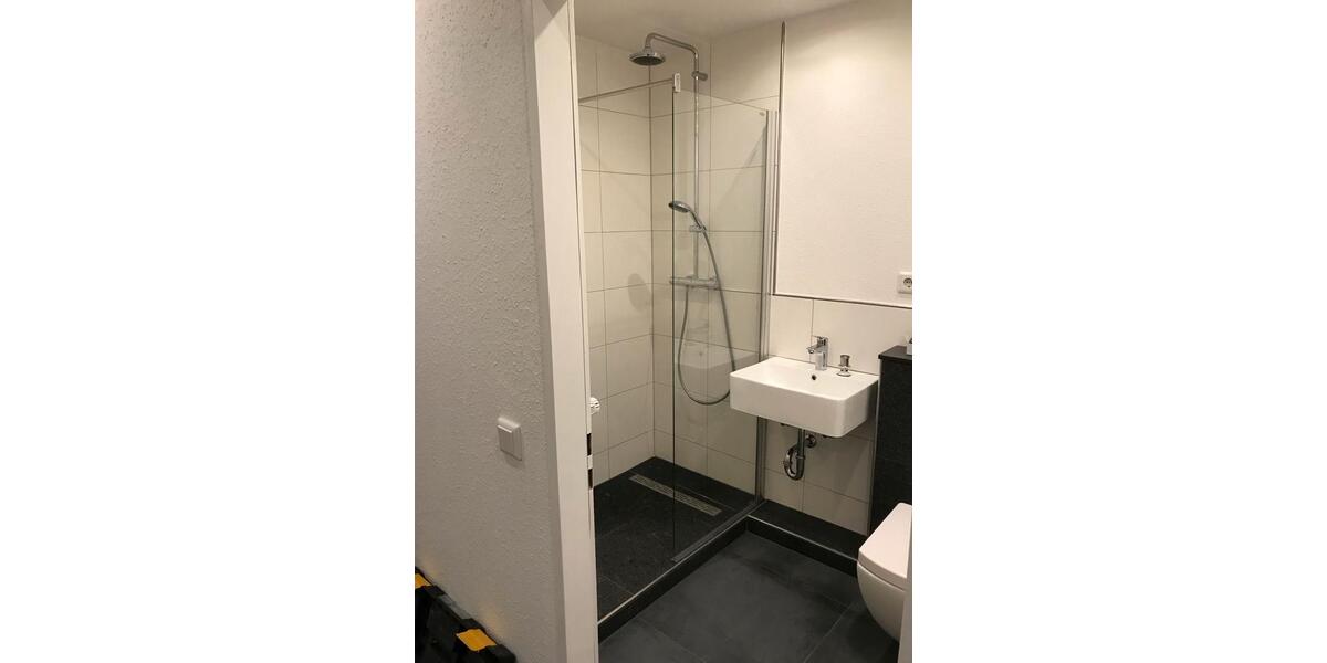 Erdgeschoßwohnung Langenfeld (Rheinland) - 2 Zimmer, 60 m&sup2;, 980&euro; | Angebot:26248878
