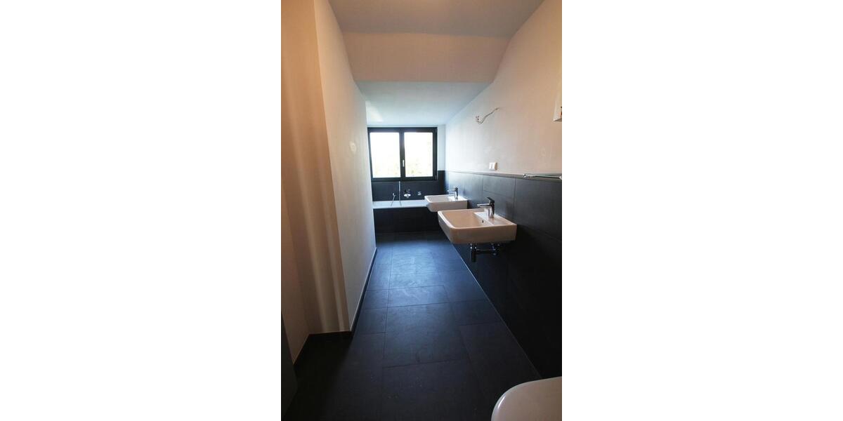 Charmante Doppelhaushälfte in Meerbusch-Ilverich 5 zimmer