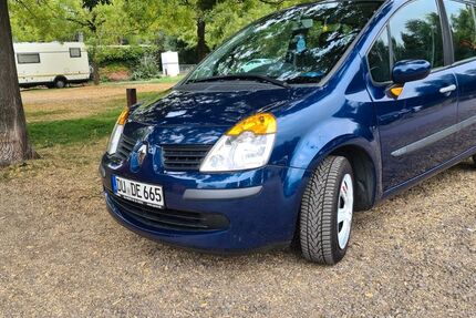 Renault Modus 107.400 km 2.500 &euro; Duisburg 47166