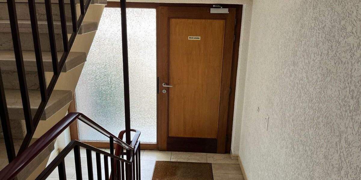 Etagenwohnung Duisburg Bergheim - 3 Zimmer, 81 m&sup2;, 175.000&euro; | Angebot:25746767