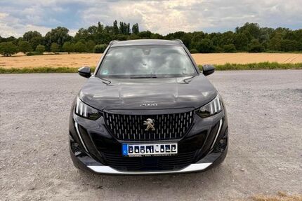 Peugeot 2008 78.000 km 15.800 &euro; Duisburg 47228