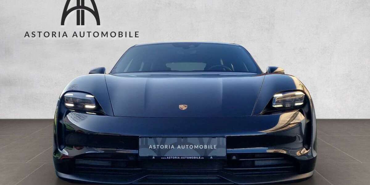 Porsche Taycan 17.867 km 62.911 &euro; Kaarst (bei Düsseldorf) 41564