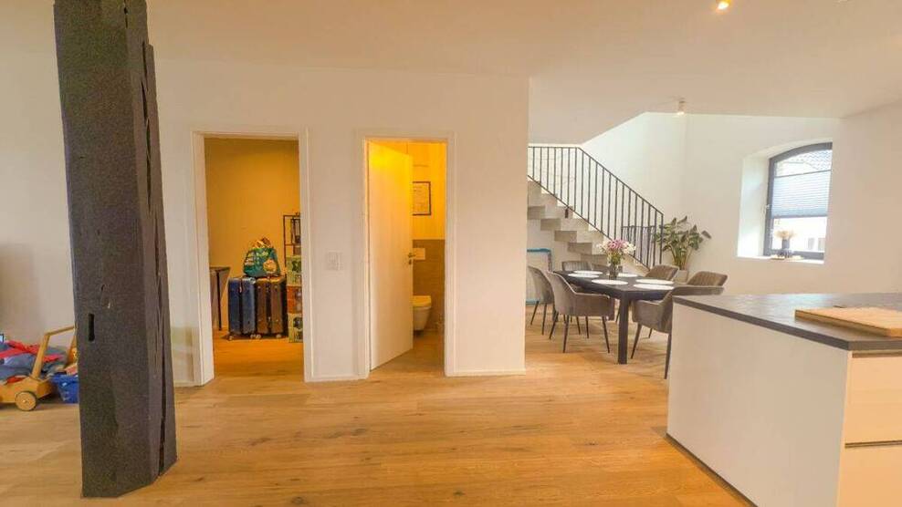 Gut zum Hof in Düsseldorf Hubbelrath - Leben auf dem Vierseithof - Loft-Feeling in Alleinlage