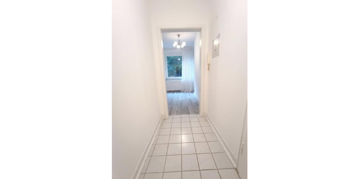 Altersgerechte EG Wohnung, eigene Garten Neuss City zu verkaufen 4 zimmer