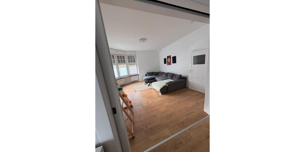 Etagenwohnung Mönchengladbach Nord - 5 Zimmer, 145 m&sup2;, 1.800&euro; | Angebot:26110144