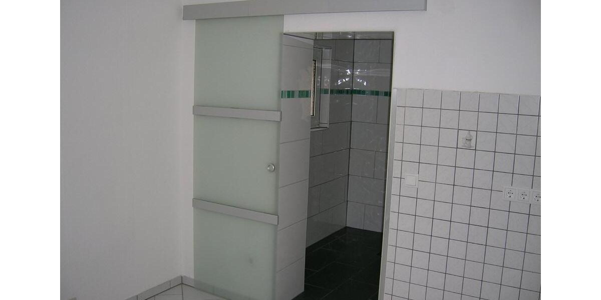 Schöne, helle 2 Zimmer Wohnung 2 zimmer