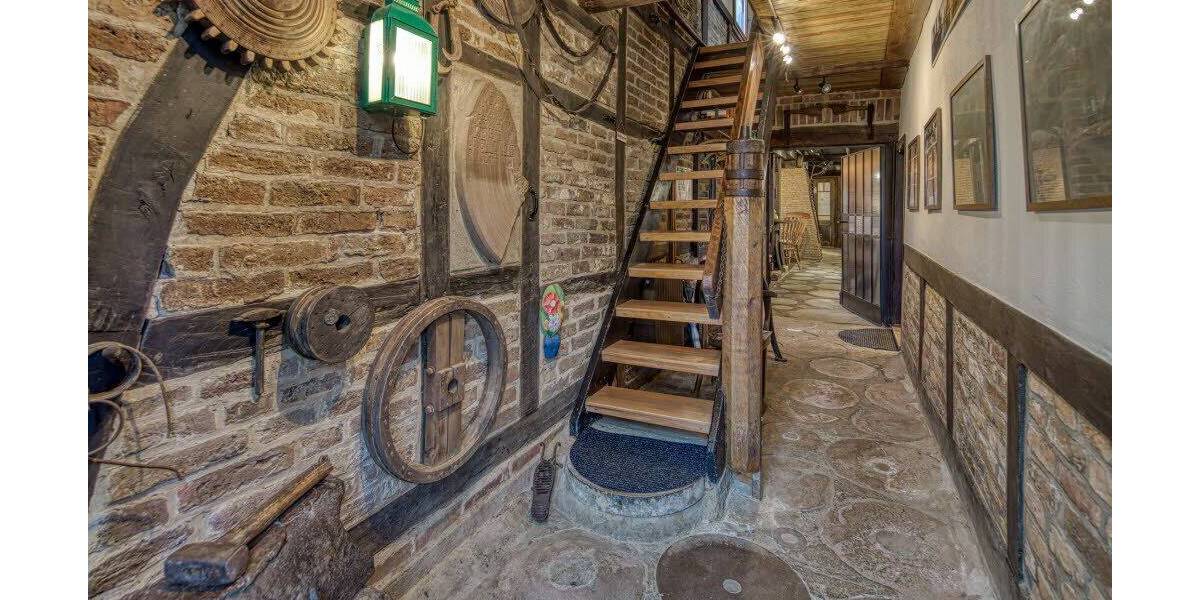 Einfamilienhaus Solingen Höhscheid - 1 Zimmer, 430 m&sup2;, 885.000&euro; | Angebot:26916384