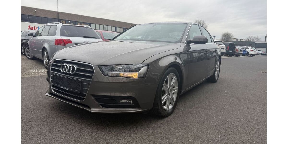 Audi A4 161.909 km 7.590 &euro; Düsseldorf 40233