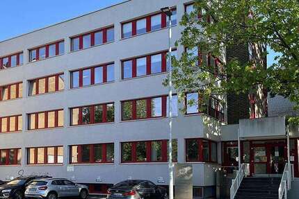 Büro in Mönchengladbach 1.700.000 € 1537 m²