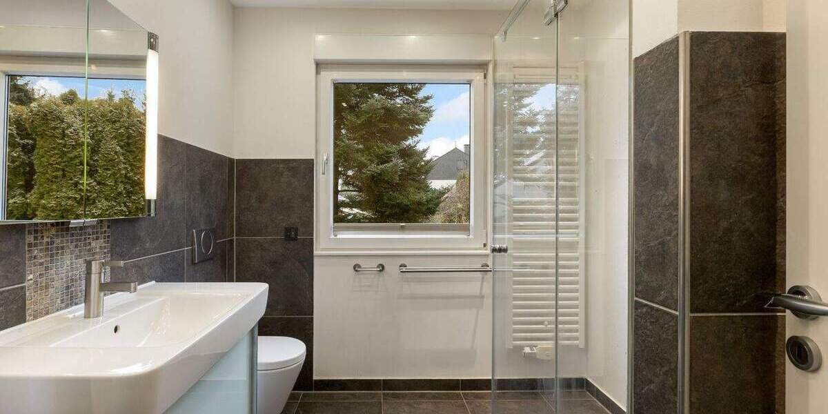 Einfamilienhaus Velbert Langenberg - 7 Zimmer, 113 m&sup2;, 639.000&euro; | Angebot:25738476