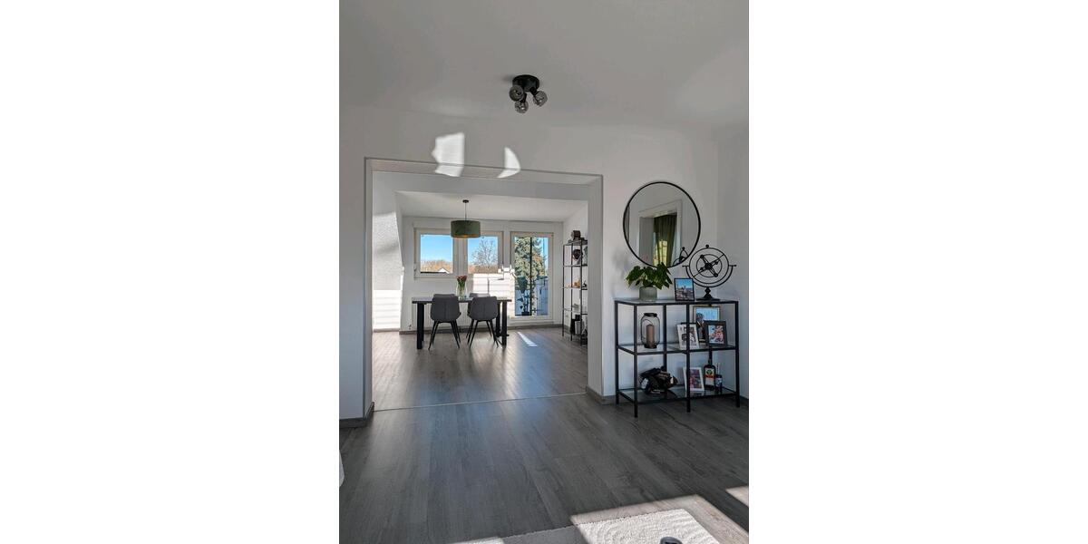 Etagenwohnung Krefeld Fischeln - 2 Zimmer, 83 m&sup2;, 319.000&euro; | Angebot:25757599