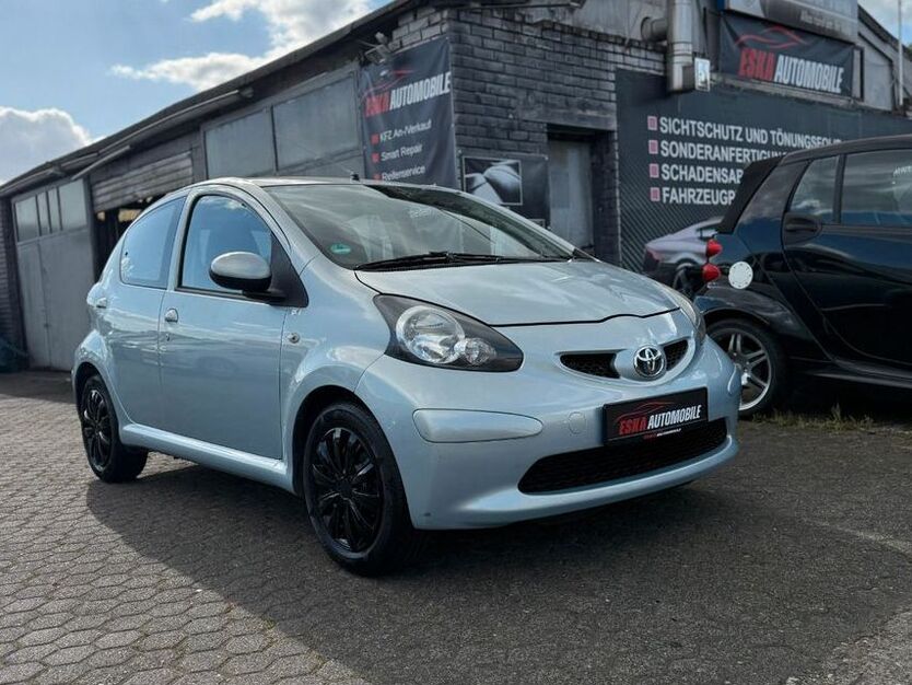 Aygo (X)