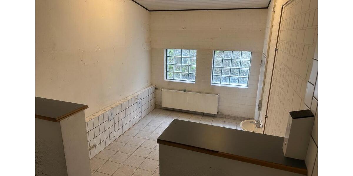 Lager im Solinger Süden zimmer