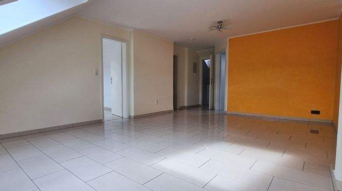 Etagenwohnung Wuppertal Barmen - 2 Zimmer, 60 m&sup2;, 480&euro; | Angebot:25802613