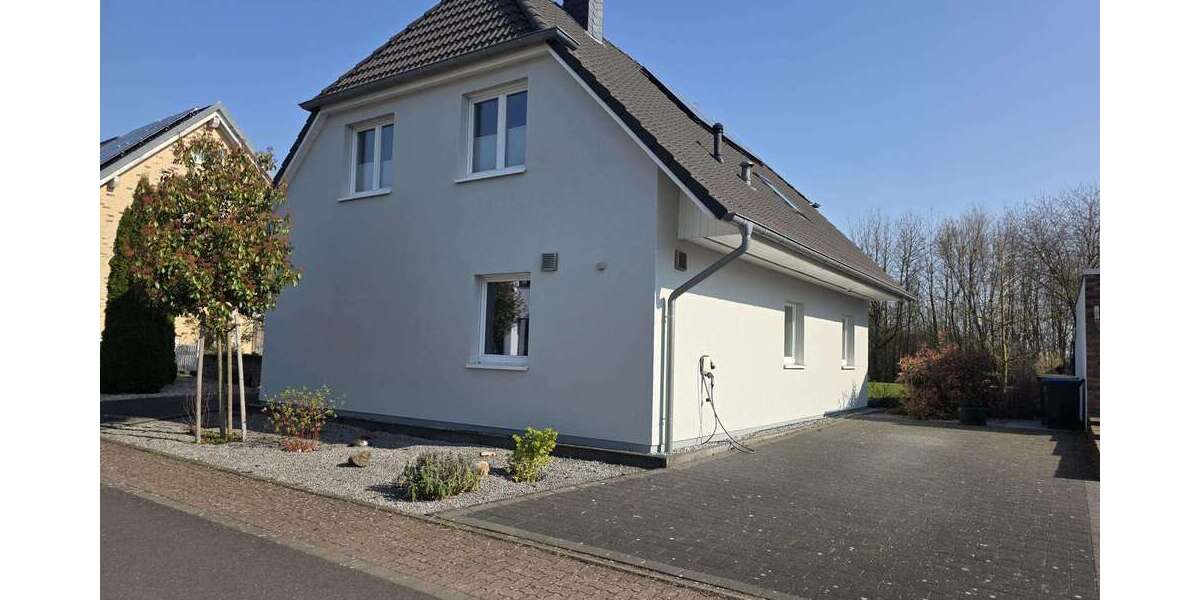 Einfamilienhaus Bedburg - 4 Zimmer, 143 m&sup2;, 720.000&euro; | Angebot:26227781