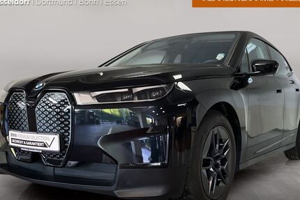 BMW iX 54.490 km 40.999 &euro; Düsseldorf 40237