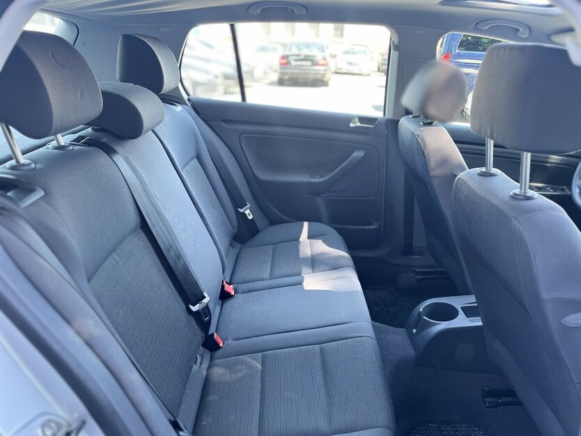 VW Golf Trendline / Klima / Schiebedach / ZV 185.000 km 2.490 € Mönchengladbach 41066