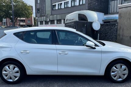 Seat Leon 146.303 km 11.450 &euro; Mülheim / Ruhr 45473
