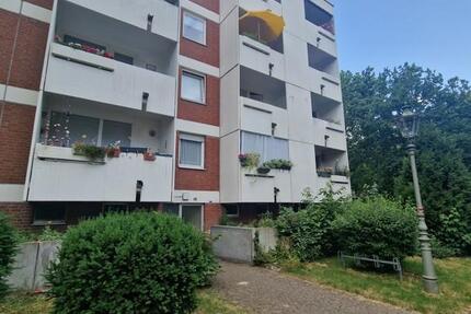 Ab sofort!!! Zum selber renovieren: günstige 1,5-Zi.-Wohnung (WBS) zimmer