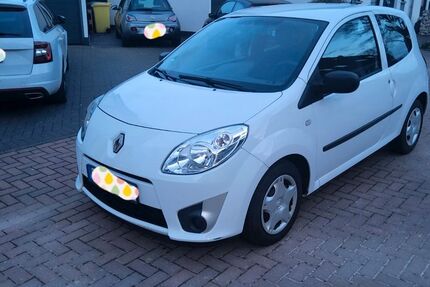 Renault Twingo 129.044 km 3.100 &euro; Oberhausen 46147