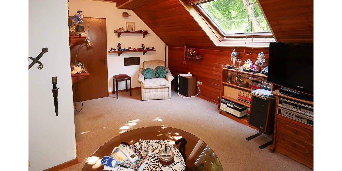 Historischer Altbestand: Umbau - Neubau - Erweiterung 6 zimmer