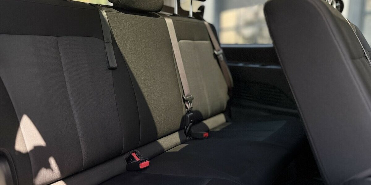 Hyundai Staria / 9 Sitze / El.Türen / 360° Kamera / PANO 20.000 km 39.990 &euro; Mönchengladbach 41066