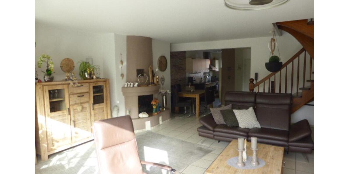 Mehrfamilienhaus, Wohnhaus Mönchengladbach Ost - 5 Zimmer, 150 m&sup2;, 465.000&euro; | Angebot:25367046