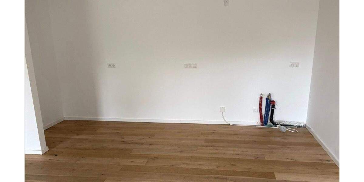 Etagenwohnung Kaarst Vorst - 3 Zimmer, 138 m&sup2;, 2.070&euro; | Angebot:25799480