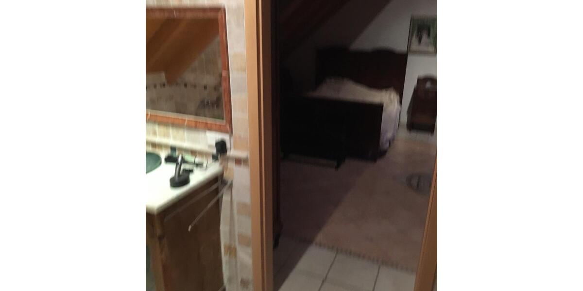 Doppelhaushälfte Remscheid Reinshagen - 6 Zimmer, 235 m&sup2;, 1.400&euro; | Angebot:25140319