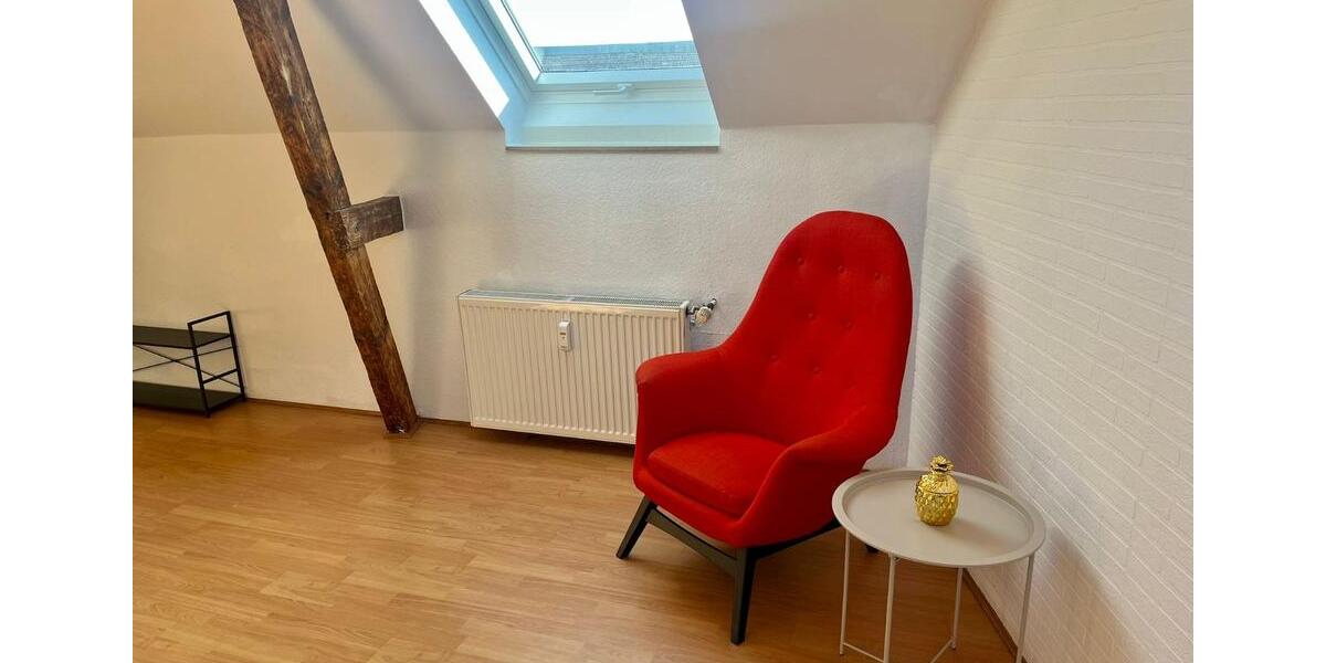 Dachgeschoßwohnung Krefeld - 3 Zimmer, 80 m&sup2;, 159.000&euro; | Angebot:25408308