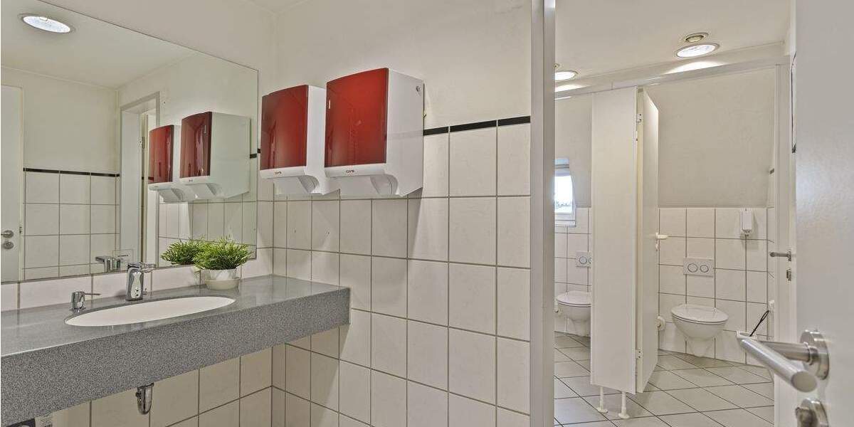 HISTORISCHE ARCHITEKTUR MIT MODERNER AUSSTATTUNG KREFELD-KLIEDBRUCH 2 zimmer