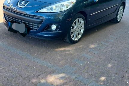 Peugeot 207 230.000 km 2.890 &euro; Duisburg 47167